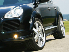 轮拱套件 TITAN SpeedART。保时捷 955 卡宴 - P55.350.020.010 - P55.350.020.010