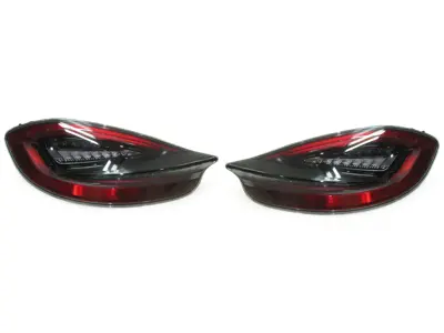 Feux arrière Teintés foncés. Porsche 981 Boxster / 981 Cayman - 98163198400, 98163198302, 98104490000, 98163198402, 98163198302