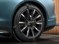 Chaînes à neige. Porsche Taycan 2020>> - 9J1073690