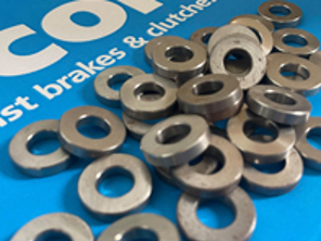 Distanzstück für die Montage des hinteren Bremssattels. Porsche 996 GT3 und 997 GT3 - SSC3430X873