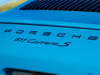 Badge Arrière 'PORSCHE 911 CARRERA S' Noir pour Porsche 991.2 - 99104480382041