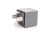 Relé del compresor de suspensión neumática. Porsche 955 Cayena - 95561501001