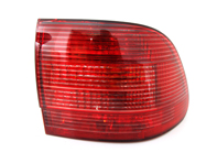 Clignotant / Feu arrière arrière. Porsche Cayenne 955 - 95563148502, 95563148602
