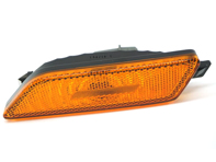 Side repeaters lamp, in Amber. Porsche 95B Macan - 95B945119, 95B945120