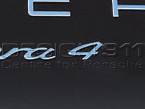 Stemma del coperchio posteriore '4' CROMATO. Porsche 991 (911) Carrera 4 - 99155924101
