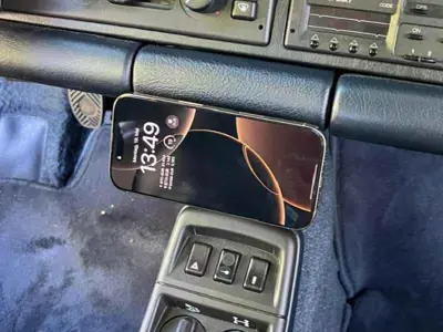 Uitklapbare asbak voor smartphone. Porsche 964 zonder airbag. - 91155210100