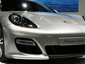 Aerokit / Sport Design Front Bumper Porsche 970 Panamera - 97063108204, 97063108104, 97050532500, 97050532600, 97050532700, 97050532800, 97050571900, 99907344801, 97050570300G2L, 99950799840, 970505982001E0, 97050597700, 970505985041E0, 970505986041E0, 97057598204, 97057598002, 97057598102, 97050591123