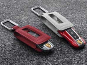 Schlüsseletui aus Leder. Porsche 971 Panamera 2017>> / Cayenne (9YA) 2018>> / 992 2020>> / Taycan 2020>> - 9710440036G0, 9710440038M8, 9710440038YR, 971044003OK6, 9710440039H6, 971044003OG6, 971044003OL8, 971044003ON1, 971044003OT2, 971044003PL1, 971044003OT5