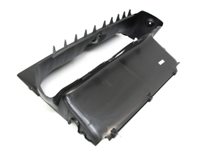 Front bumper centre grille air duct. Porsche 958 Cayenne Hybrid - 95857532330