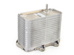 Radiateur Oliekoeler op motor. Porsche 997 3.8L - 99710702500, 997 107 025 00, 8MO376729621, 99710702502