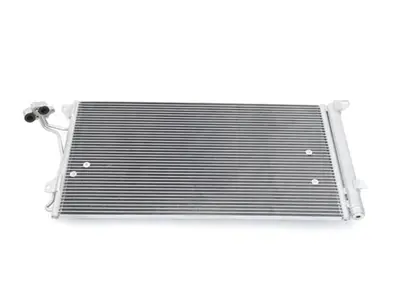 Climatisation de radiateur (Air Con). Porsche Cayenne 957 - 95557311105, 35639