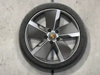 Llantas de aleación de diseño exclusivo Taycan de 21' y neumáticos de verano Original Porsche - 9J1073660Q
