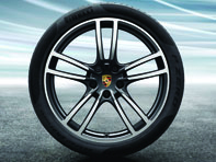 21' Cayenne Turbo Alloy Wheels & Summer Tyres Original Porsche - 9Y0044640F