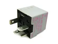 Kraftstoffpumpenrelais. Porsche 986 Boxster / 996 / 996 Turbo - 99661510100