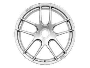 DD2 Leichtmetallfelge mit Zentralverschluss für die Vorderachse. Passend für Porsche 992.1 GTS / 992.2 GTS - 992.25.18.F.SB, 992.25.18.F.GB, 992.25.18.F.GS, 992.25.18.F.NGG, 992.25.18.F.SBR, 992.25.18.F.GGR, 992.25.18.F.SGR, 992.25.18.F.W, 992.25.18.F.G, 992.25.18.F.SG