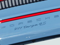 Stemma posteriore 'PORSCHE 911 TARGA 4S' per Porsche 991.2 - 99104480384G2X