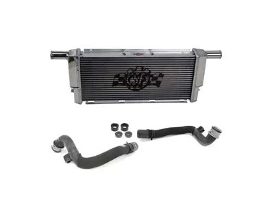 Radiateur central en aluminium avec durites pour liquide de refroidissement. Porsche 991 / Boxster 981 / Cayman 981 - 99110613702, 99110613701, 9P1121253