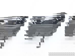 Bol de remplissage d'essence à l'avant de l'aile. Porsche 993 - 99320103001