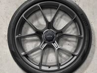 20-/21-Zoll 992 (911) GT3 Leichtmetallfelgensatz in Dark Silver. Original Porsche - 992044680CB