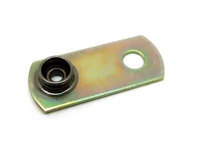 Bolzenplatte für Kofferraumteppichhalter. Porsche 911 / 964 - 91150307500, 1689550100