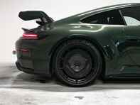 Llanta trasera de disco EVO Aero de fibra de carbono. Porsche 992.2 GT3 con llantas de aluminio.