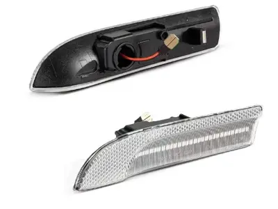 Repetidores laterales LED con lente transparente. Porsche Cayenne 970.1 - 97063103302, 97063103402
