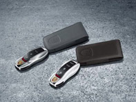 Portachiavi in pelle. Porsche 991 / 958 Cayenne / 970 Panamera / 981 Boxster/Cayman / Macan / 718 Boxster/Cayman - 97004400040, 97004400041, 97004400042, 97004400043, 97004400044, 97004400045, 97004400046, 97004400047, 97004400048, 97004400049, 97004400050, 97004400051, 97004400052