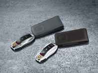 Key pouch in leather. Porsche 991 / 958 Cayenne / 970 Panamera / 981 Boxster/Cayman / Macan / 718 Boxster/Cayman - 97004400040, 97004400041, 97004400042, 97004400043, 97004400044, 97004400045, 97004400046, 97004400047, 97004400048, 97004400049, 97004400050, 97004400051, 97004400052