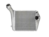 Kühler Ladeluftkühler. Porsche 970.1 / 970.2 Panamera S / Turbo 2010-16 - 97011020902, 97011020902, 97011020902, 97011020961, 97011021061, 97011021002 - DIT28022, DIT28023