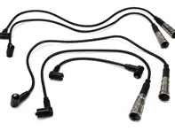 Jeu de câbles d'allumage HT. Porsche 924 1977-85 - 477905441, 477905442, 477905443, 477905444, 477998031, 93160910501, 93160910502, 93160910503, 93160910504, 93160910506 - ZEF408, ZEF408