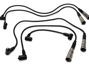 Set cavi alta tensione accensione. Porsche 924 1977-85 - 477905441, 477905442, 477905443, 477905444, 477998031, 93160910501, 93160910502, 93160910503, 93160910504, 93160910506 - ZEF408, ZEF408