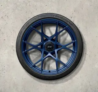 Jeu de jantes en aluminium forgé 20" 718 Cayman GT4 RS, en bleu indigo. Porsche d'origine - 98204460304, 98204460314