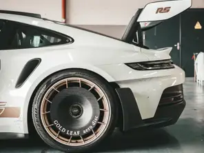 Aero disc rear wheel carbon fibre. Porsche 992.1 GT3 RS