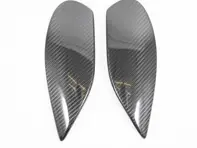 Het voorste gedeelte van de Rennline-middenconsole is bedekt met koolstofvezel. Porsche 986 Boxster / 996 - 99655208705A18, 99655208705C18, 99655208705S18, 99655208705G18, 99655208705B18, 99655208805A18, 99655208805C18, 99655208805S18, 99655208805B18, 99655208705A12, 99655208705C52, 99655208705S32, 99655208705G12, 99655208705B52, 99655208705J32, 99655208805A12, 99655208805C52, 99655208805S32, 99655208805G12, 99655208805B52, 99655208805J32, 99655208703A11, 99655208703C51, 99655208703S31, 99655208703J31, 99655208703M31, 99655208703G11, 99655208703B51, 99655208703D12, 99655208703T12, 99655208703P12, 99655208803A11, 99655208803C51, 99655208803S31, 99655208803J31, 99655208803M31, 99655208803G11, 99655208803B51, 99655208803D12, 99655208803T12, 99655208803P12