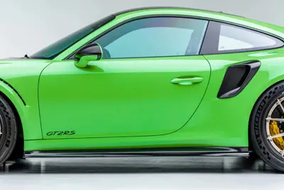 Canards de parachoques delantero en fibra de carbono de alto brillo. Porsche 991 GT2 2017 a 2019