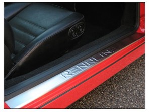 Rennline Edelstahlplatten-Set mit Logo RENNLINE. Porsche 944/924/968 - SP11