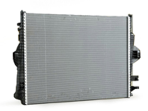 Eau de radiateur, Centre. Porsche 958 Cayenne 4.2L TDI - 95810613220