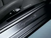 Side Sills Trims in Stainless Steel with Logo. Porsche 987C Cayman - 98704480042, 98755198007, 98755198017, 98704480041, 98755198006, 98755198016