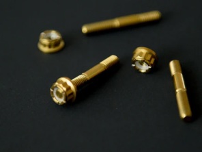 钛合金进气歧管头螺栓。保时捷 911 - 99906201002, 99906209102