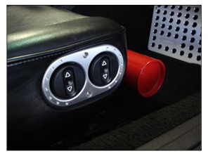 Bisel del interruptor del asiento de Rennline. Porsche 911/964/993/928/944 - I25